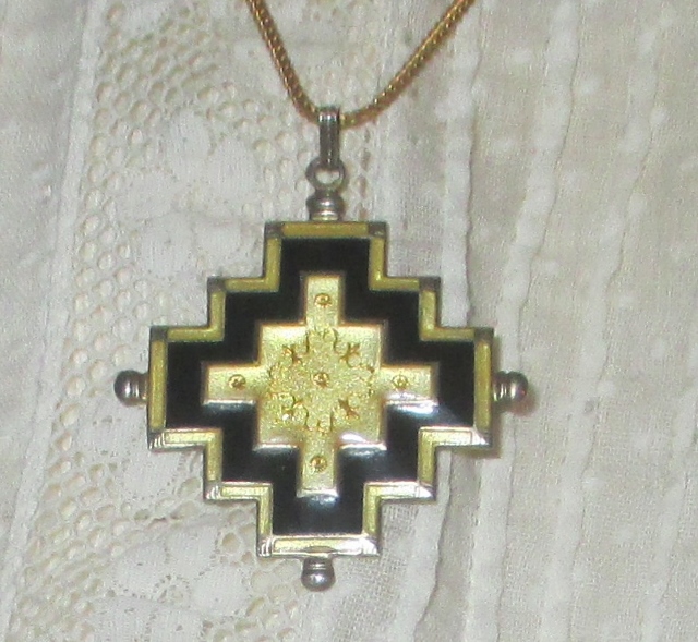 xxM1093M 1920s 925silver and enamel pendant